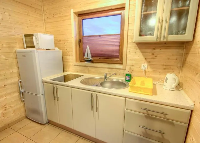 Cottage2 In Einem Eingezaeunten Gebiet By Interhome *